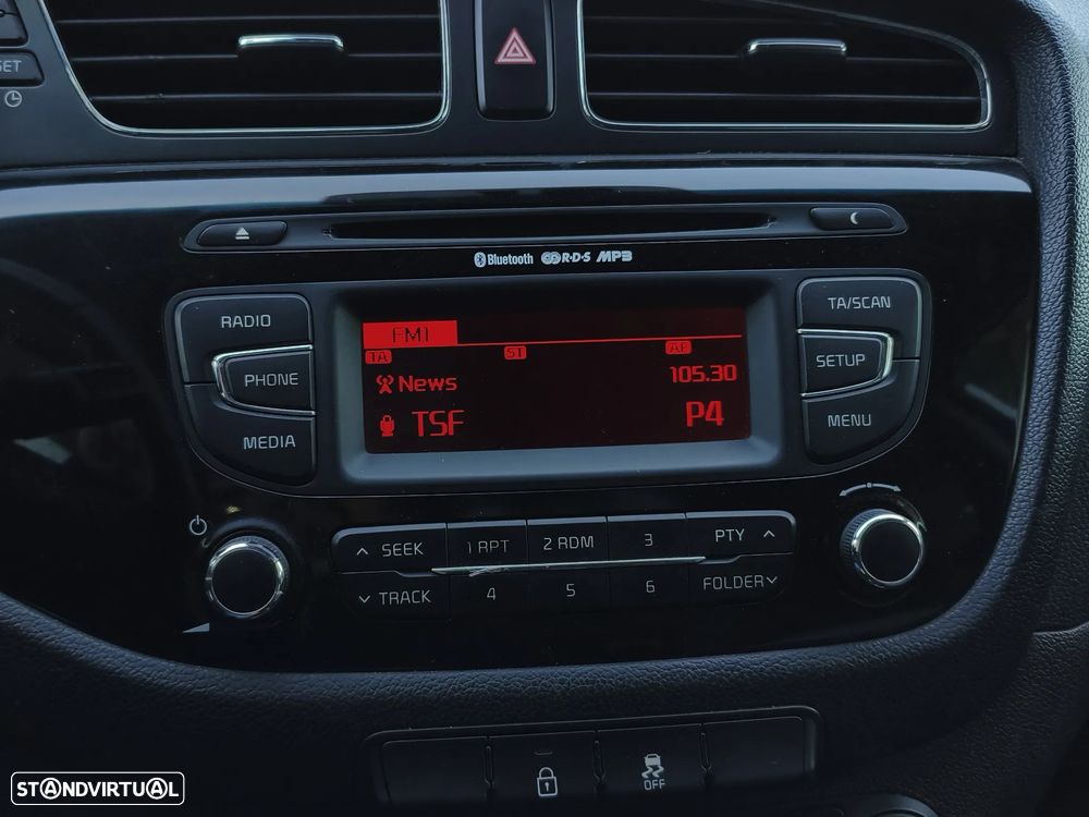 Kia Ceed SW 1.4 CRDi EX - 18