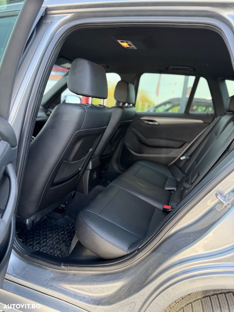 BMW X1 xDrive18d Aut. Sport Line - 8