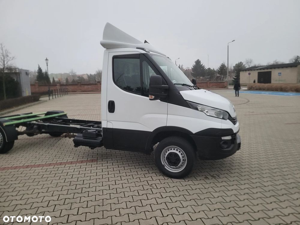 Iveco Daily 35S180 - 8