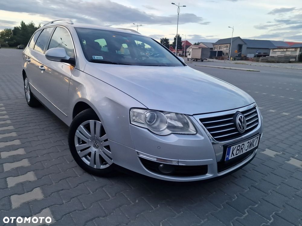 Volkswagen Passat 2.0 TDI DPF Highline DSG - 1