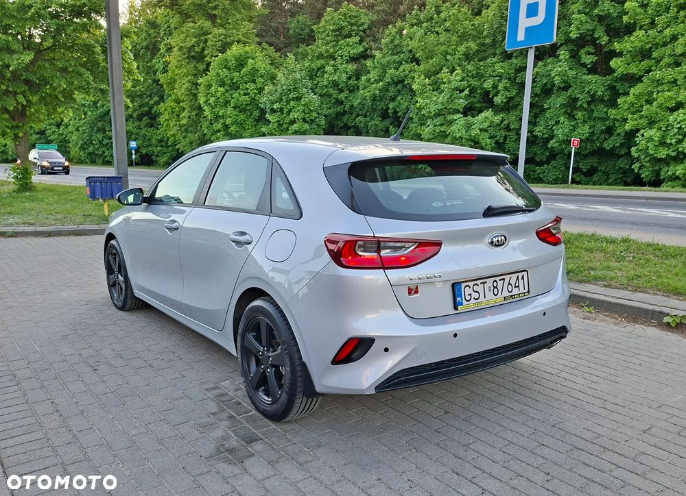 Kia Ceed - 5