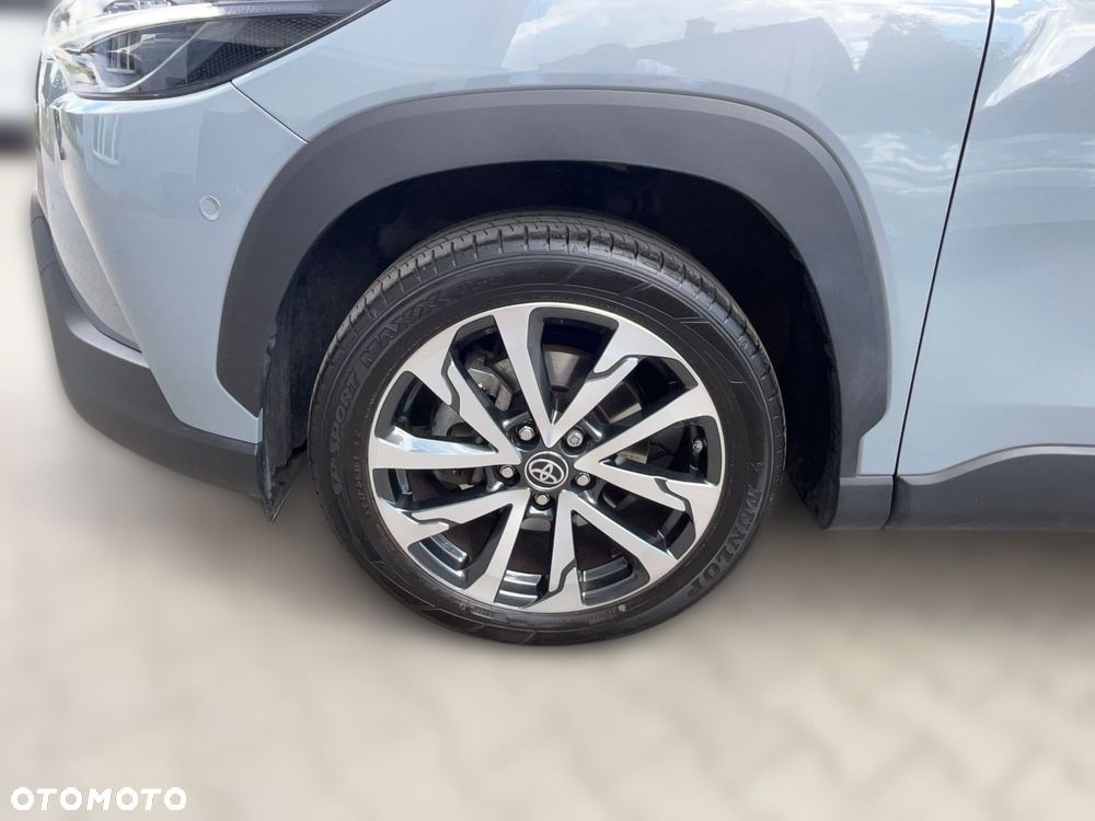 Toyota Corolla Cross 2.0 Hybrid Executive - 12
