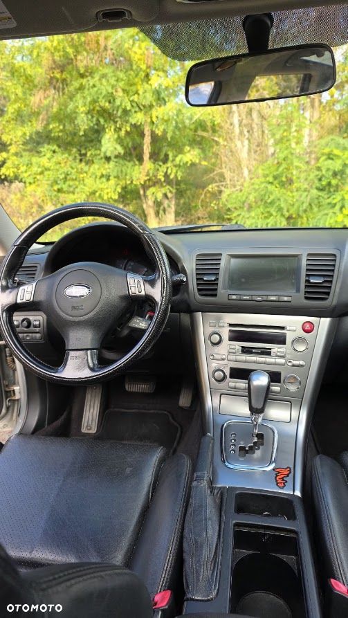 Subaru Legacy - 7