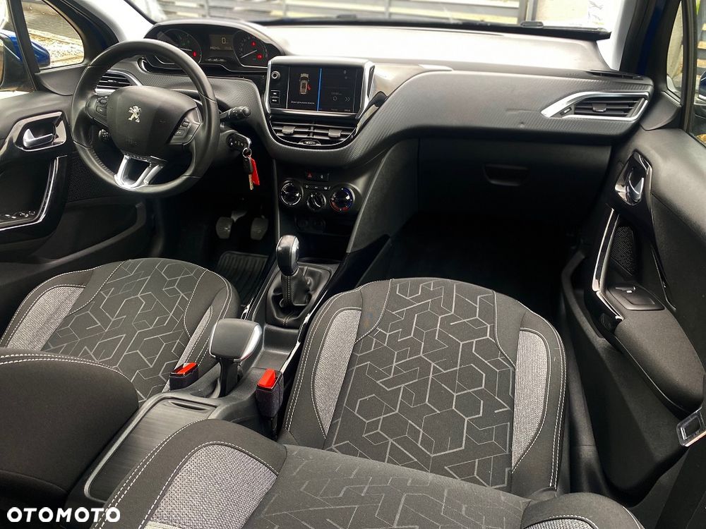 Peugeot 2008 1.5 BlueHDi Style - 8