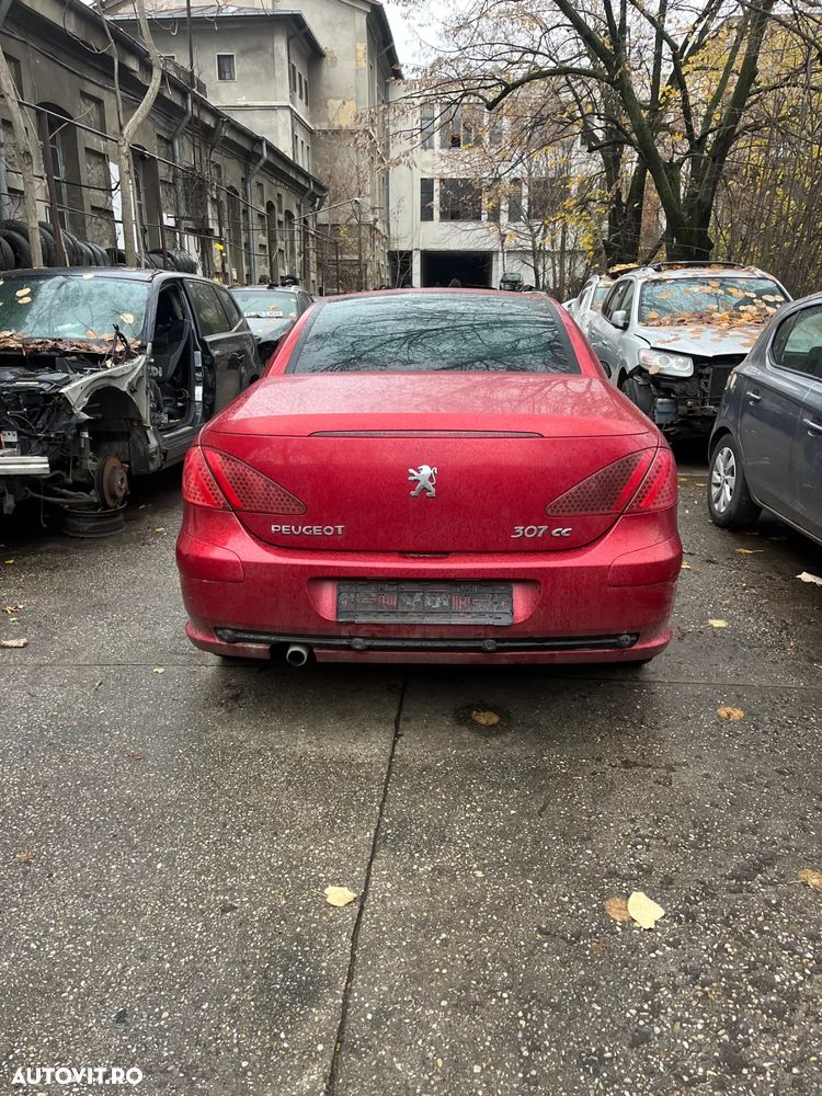 Dezmembrez Peugeot 307 cabrio facelift 2006 visiniu 2.0 benzina xenon - 6