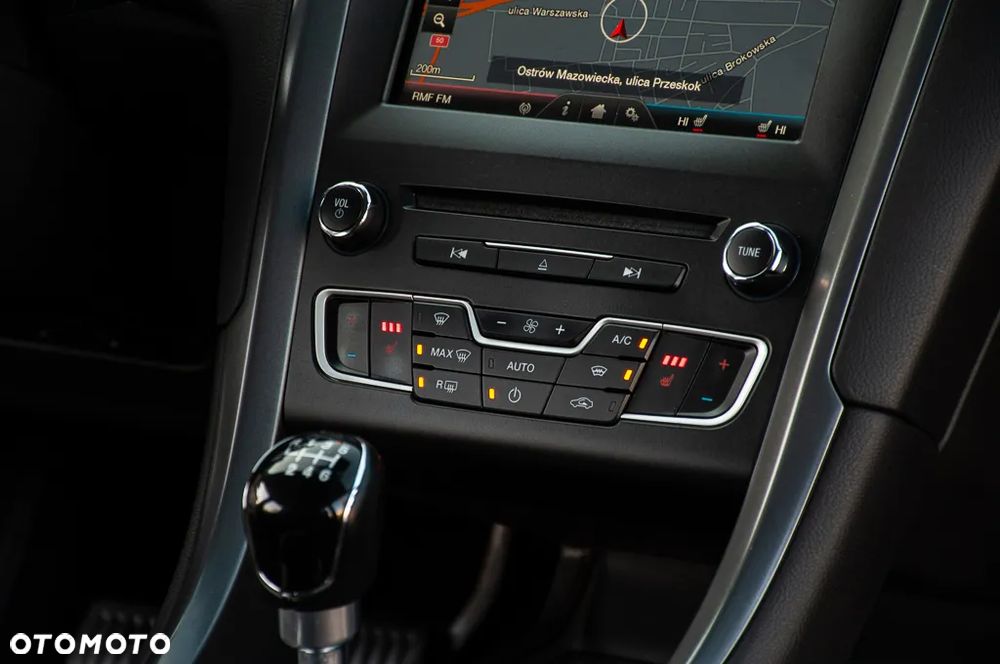 Ford Mondeo SW 2.0 TDCi Titanium - 21