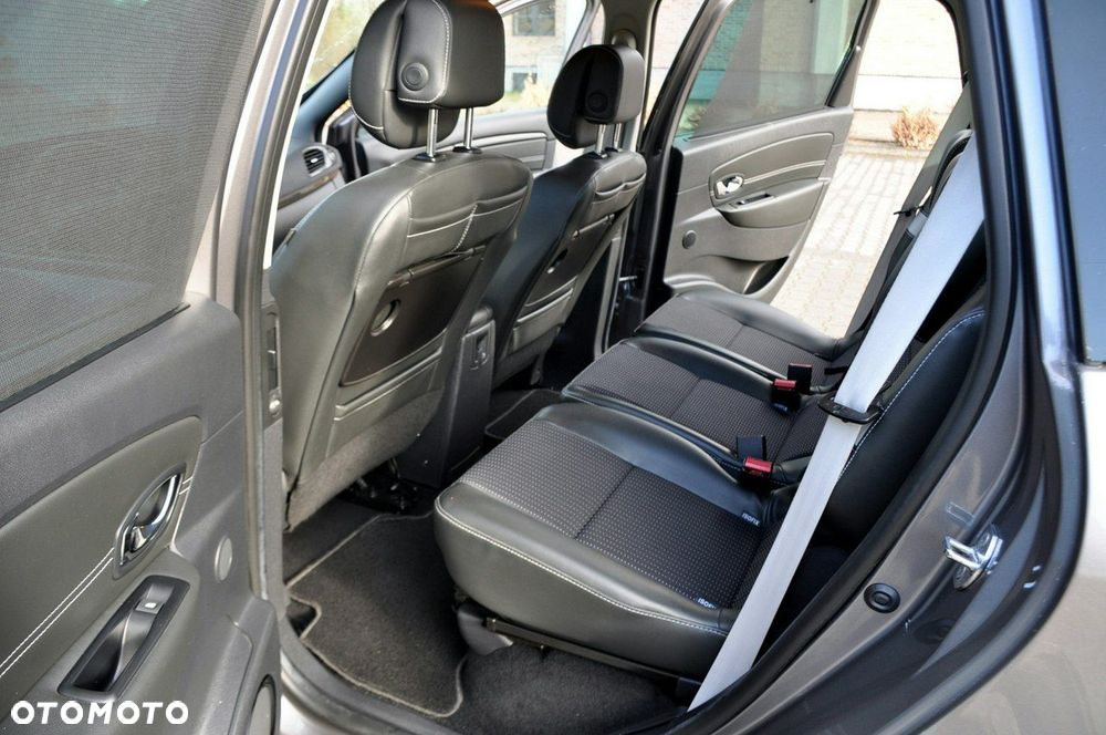 Renault Scenic - 21