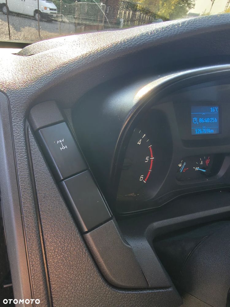 Ford Transit - 17