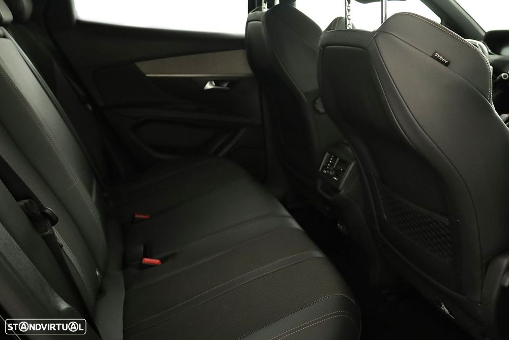 Peugeot 3008 1.2 PureTech GT EAT8 - 22