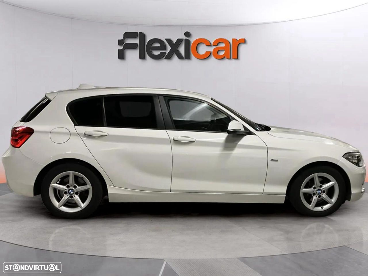 BMW 116 d Line Sport - 3