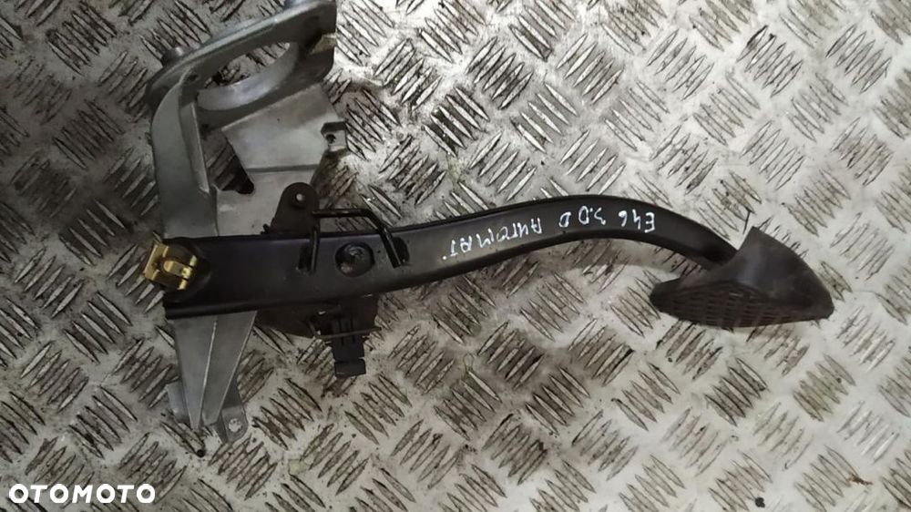 PEDAŁ HAMULCA NOŻNEGO AUTOMAT BMW E46 330D - 1
