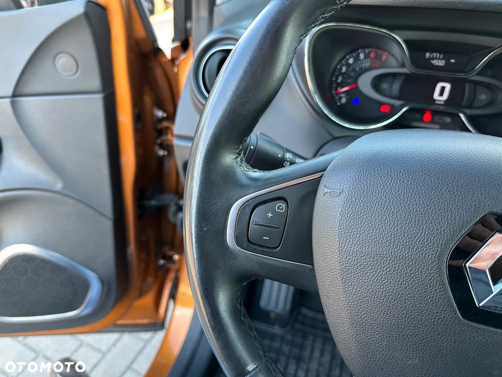 Renault Captur - 10