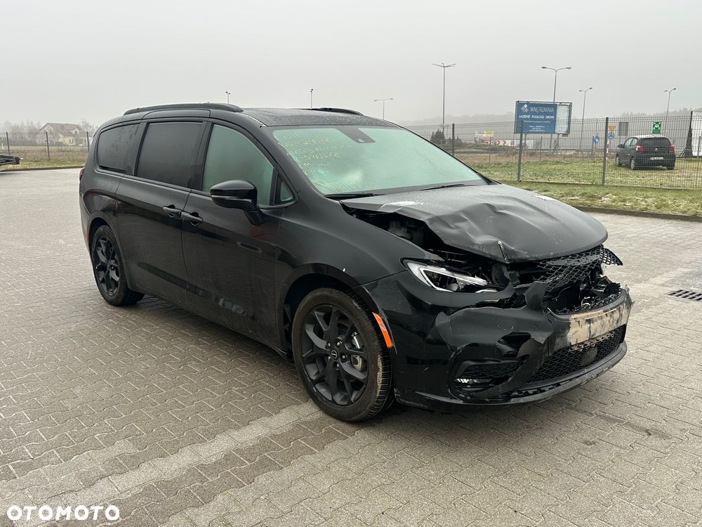 Chrysler Pacifica - 7