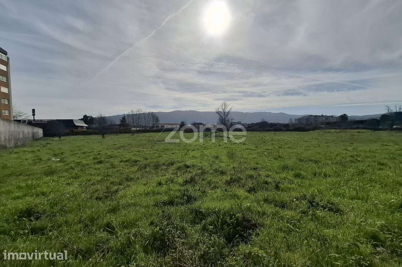 Terreno Misto com 6.000 m² no centro da cidade - Grande imagem: 5/14