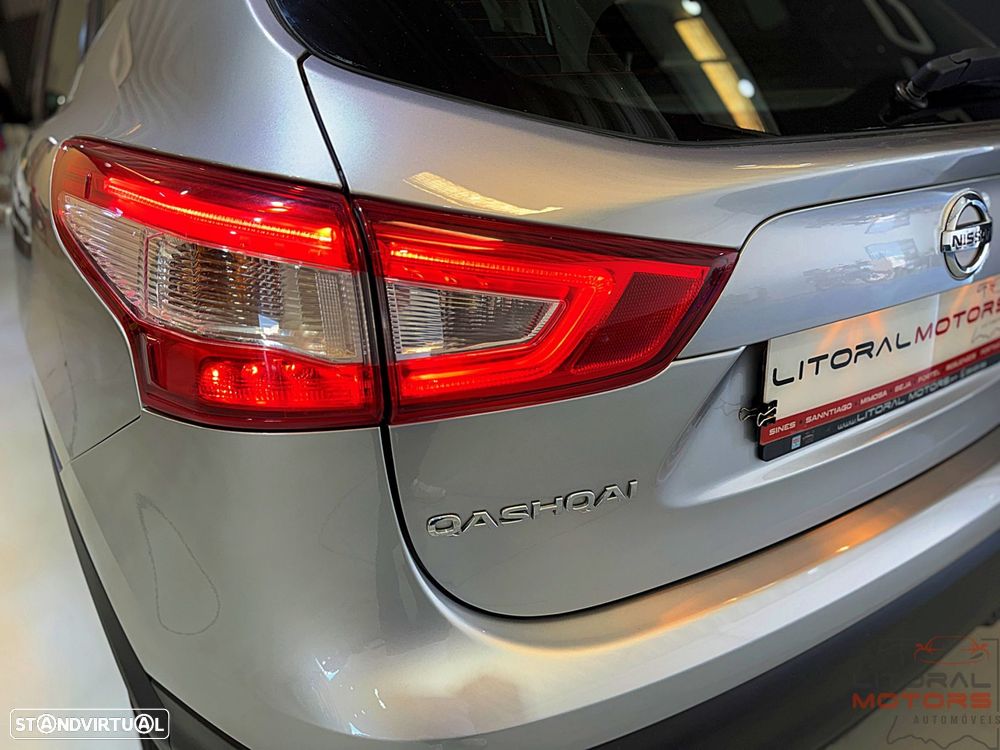Nissan Qashqai 1.5 dCi N-Connecta - 9