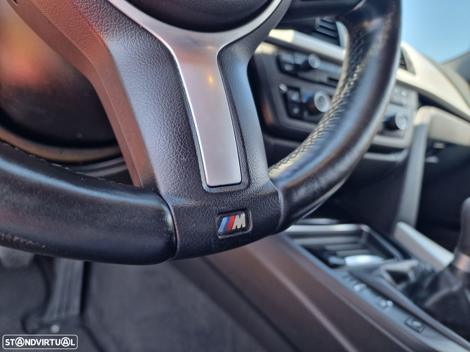 BMW 320 d Touring - 22