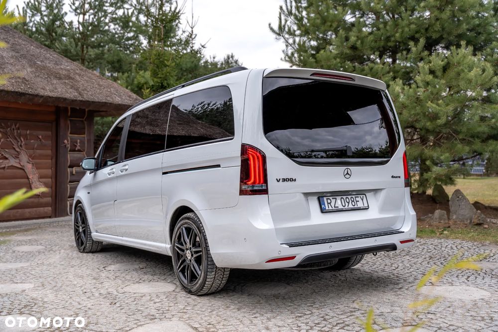 Mercedes-Benz Klasa V 300 d 4-Matic Avantgarde 9G-Tronic - 12