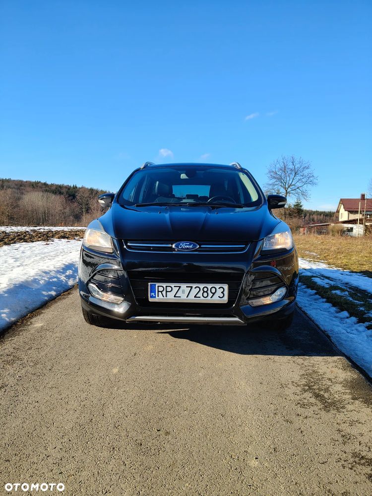 Ford Kuga 2.0 TDCi 4x4 Titanium - 4