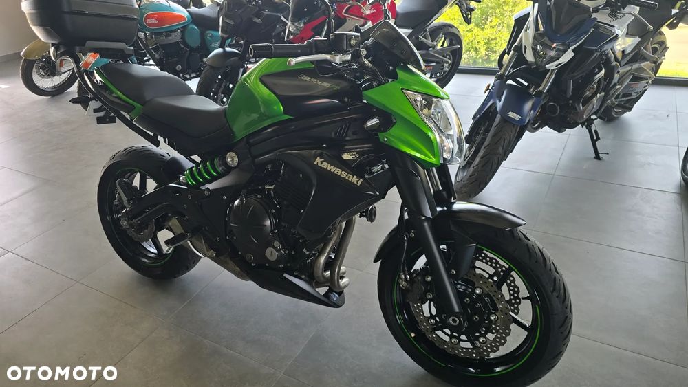 Kawasaki ER - 8