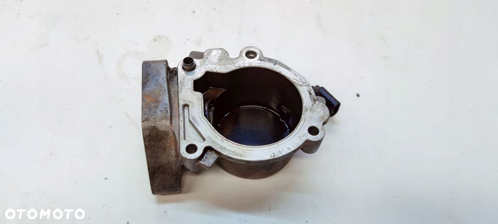 OBUDOWA POMPY PALIWA AUDI A4 A5 A6 3.0T 06E103535A - 1
