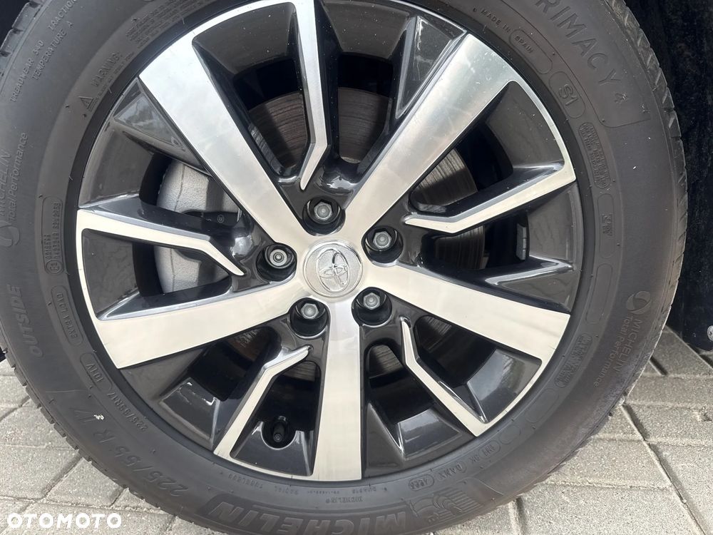 Toyota Proace Verso 2,0-l-D-4D L2 (8-Si.) Autm Shuttle Comfort - 18