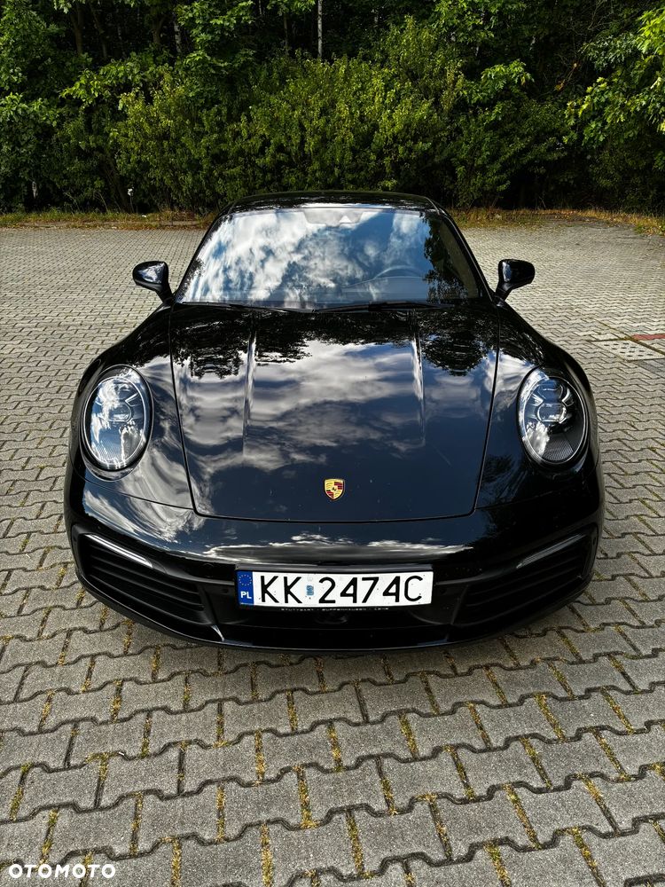 Porsche 911 Carrera 4 - 2
