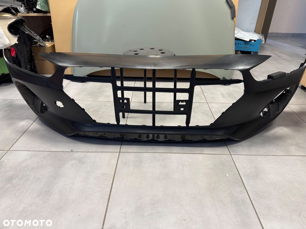 Hyundai I30 III zderzak przód