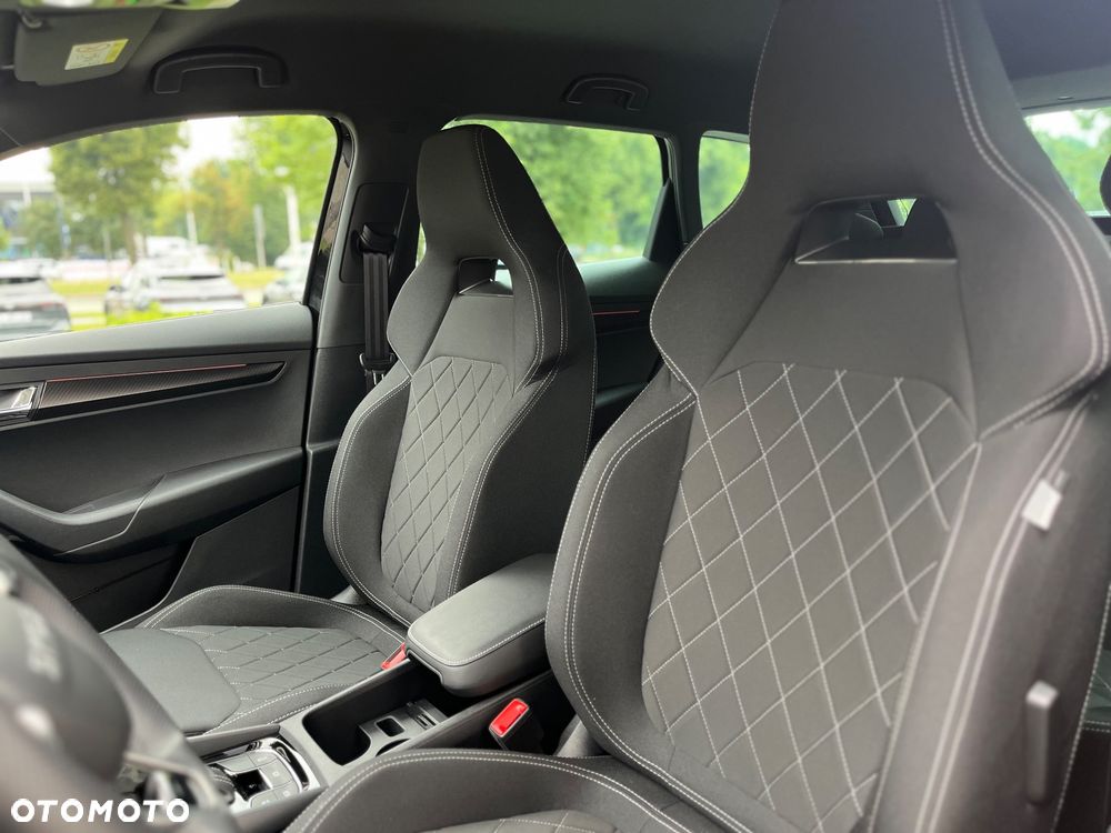 Skoda Karoq 2.0 TDI SCR 4x4 Sportline DSG - 19
