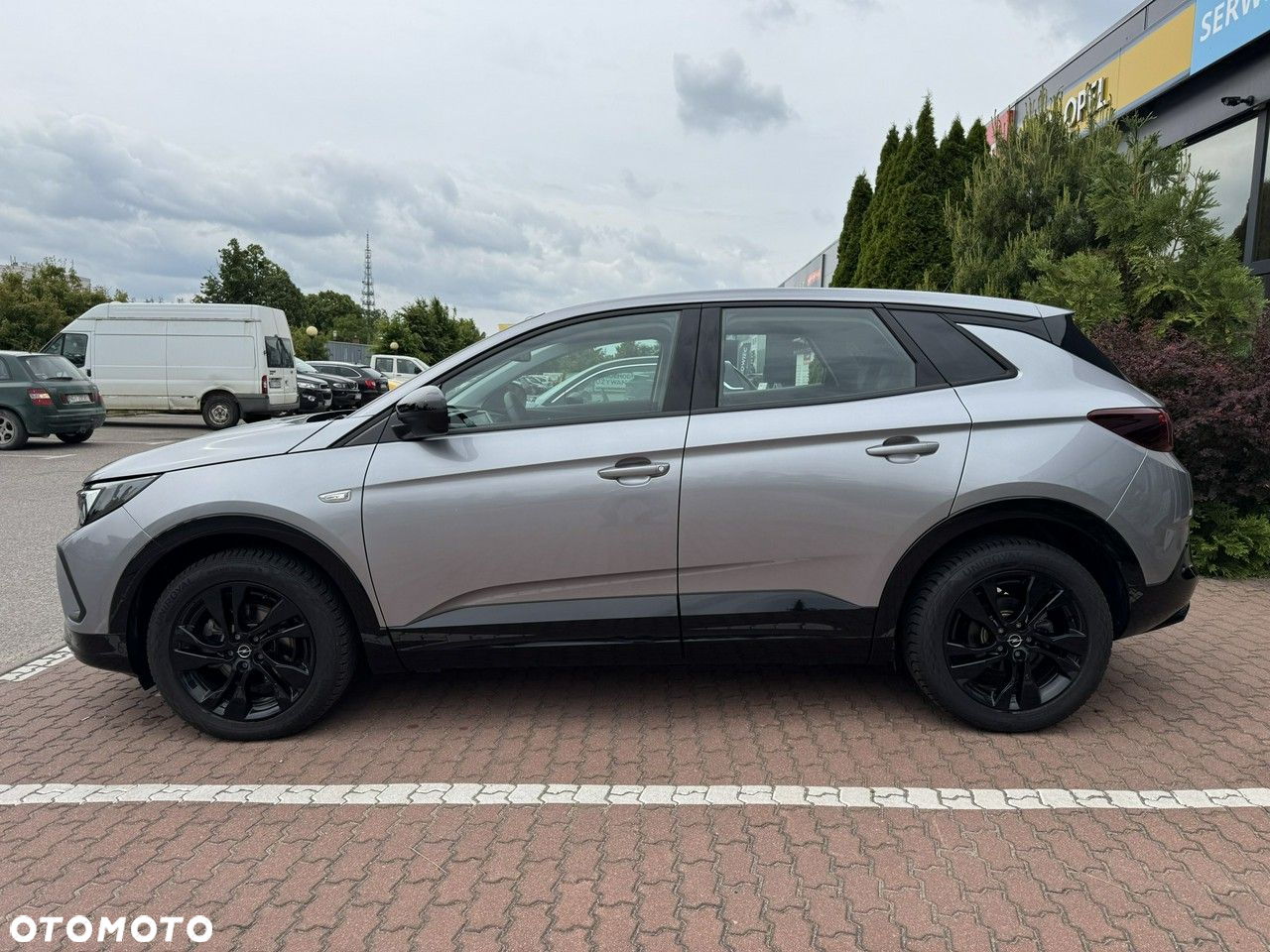Opel Grandland 1.2 T GS S&S - 9