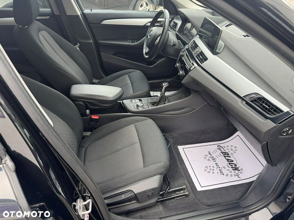 BMW X1 - 8