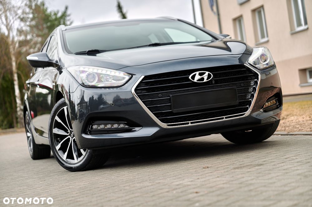 Hyundai i40 Kombi 1.7 CRDi DCT Premium - 7
