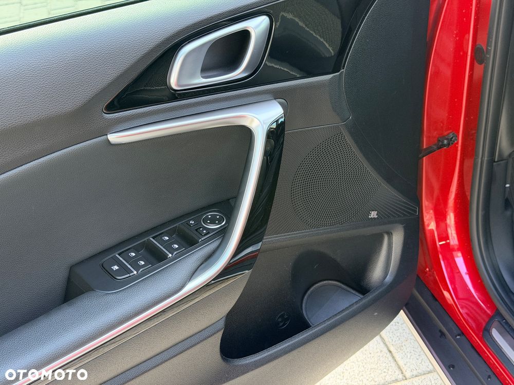 Kia XCeed 1.5 T-GDI L Business Line DCT - 27