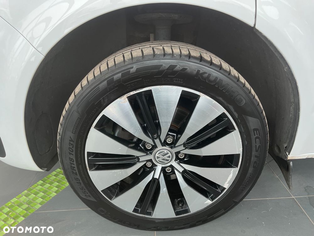 Volkswagen T6.1 / TRANSPORTER / LONG / WEBASTO  / BEZWYPADKOWY / AUTOMAT DSG / L2H1 / EURO 6 / GWARANCJA ROK - 29