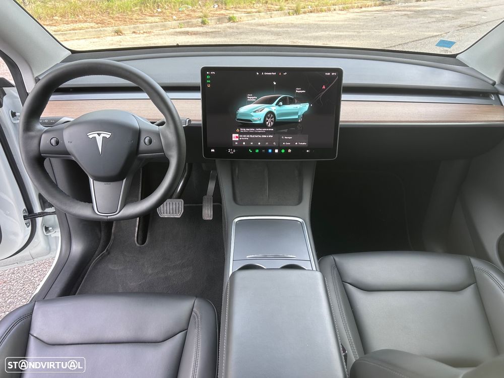 Tesla Model Y Long Range Dual Motor AWD - 9