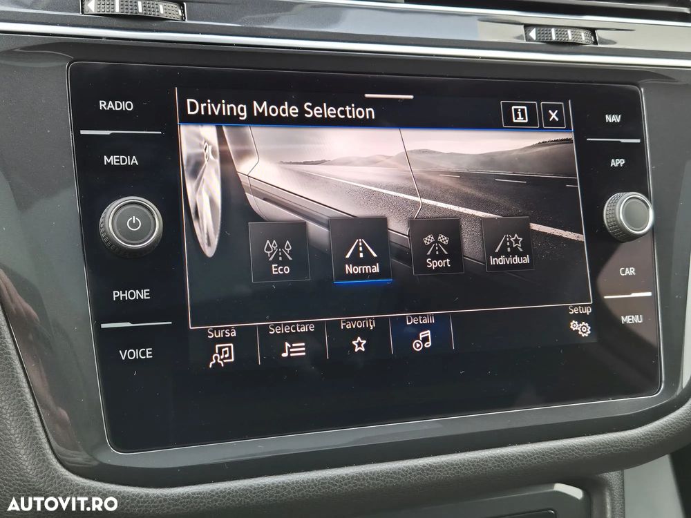 Volkswagen Tiguan Allspace 2.0 TDI SCR 4Motion DSG Elegance - 23