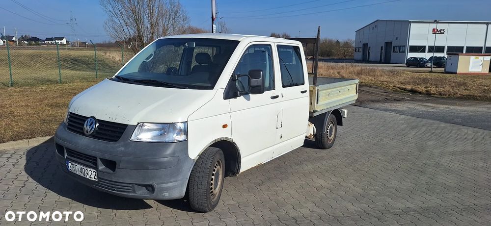 Volkswagen Transporter - 1