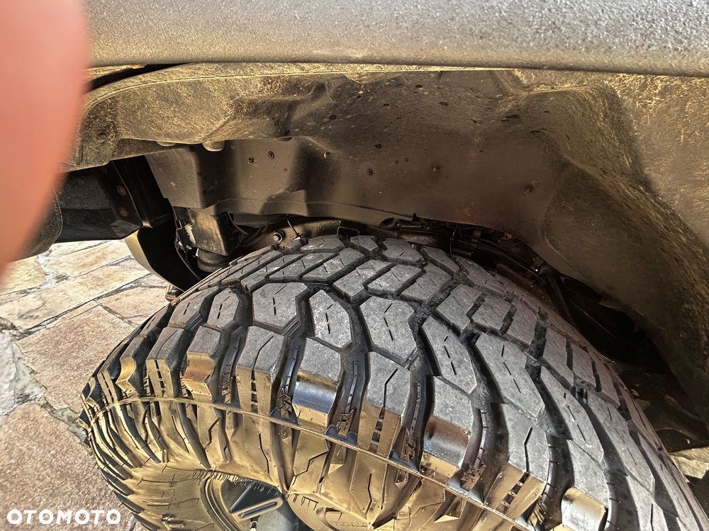 Hummer H2 6.0 V8 - 31