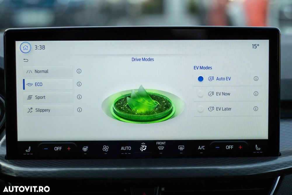 Ford Kuga 2.5 Duratec FWD PHEV Titanium - 27