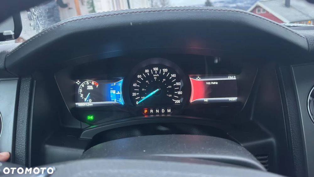 Ford Expedition - 12