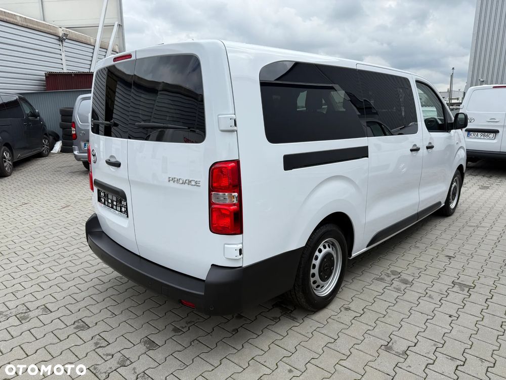 Toyota Proace Verso 2.0 D4-D Long Combi - 4