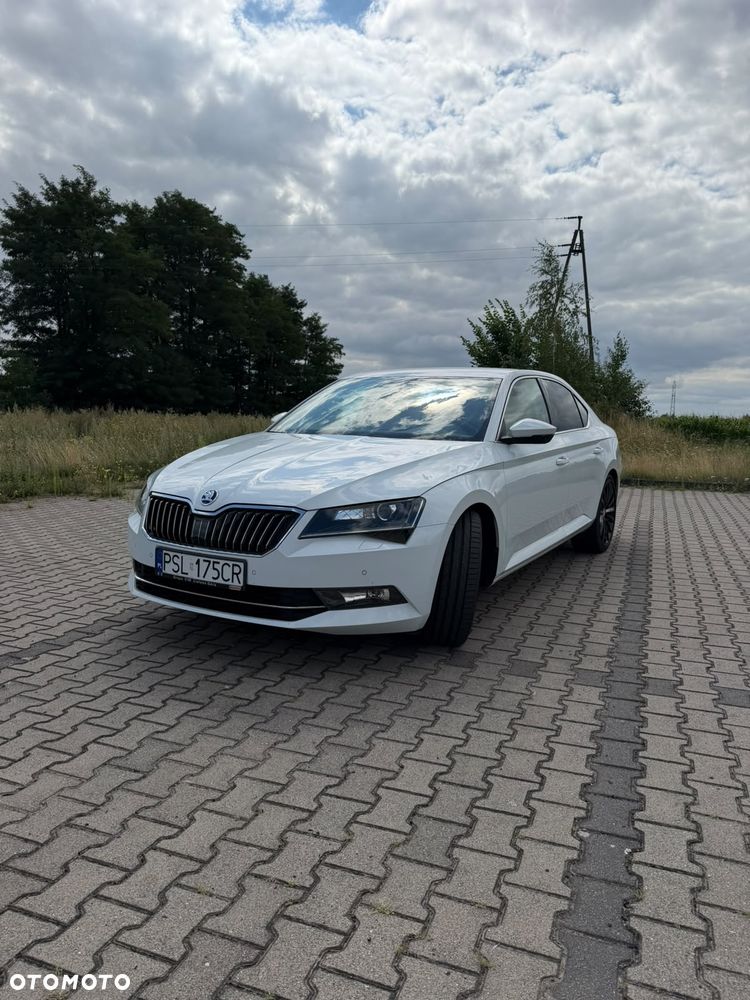Skoda Superb 2.0 TDI Ambition DSG - 5