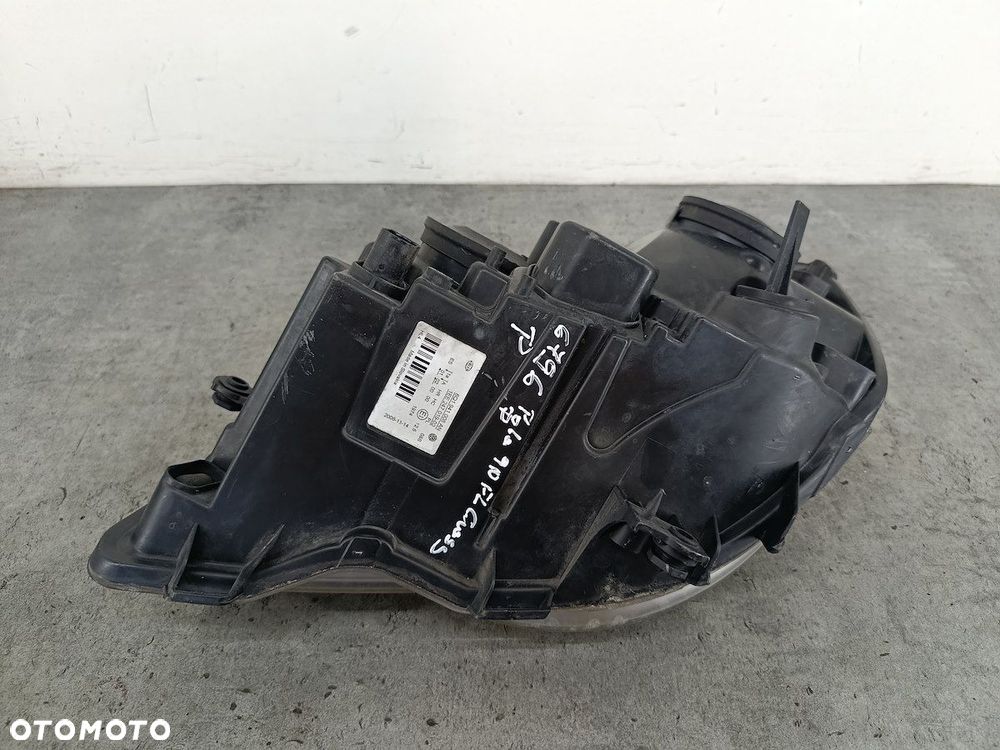 LAMPA PRZÓD PRAWA VW POLO IV FL 9N 6Q1941008AN  1EE247019-02 HELLA  VW - 6