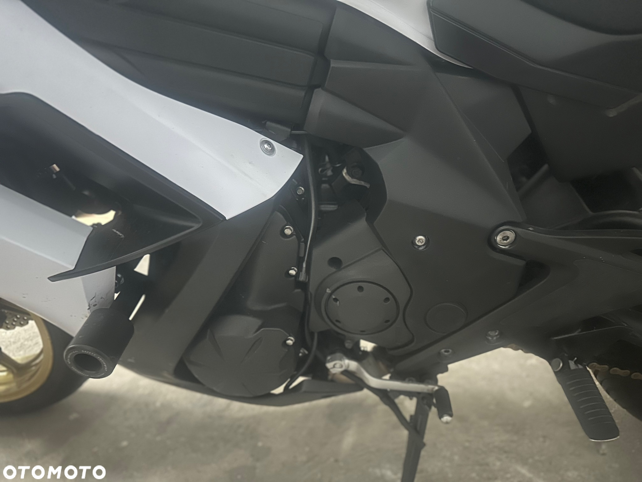 Kawasaki ER - 4