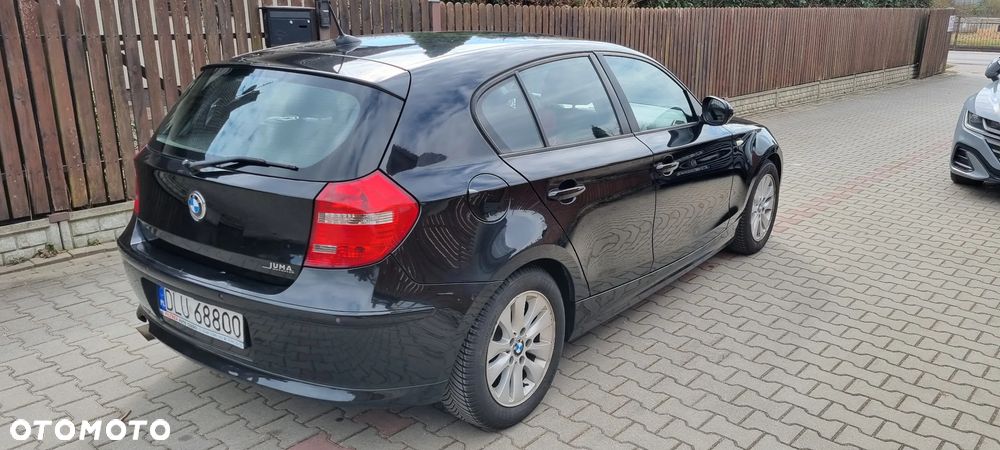 BMW Seria 1 120d - 6