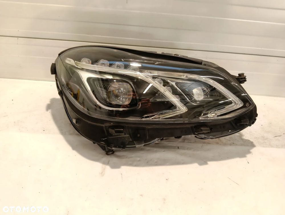 Mercedes-Benz E KLASA W212 LIFT ILS PRZÓD STRONA PRAWA A2129063203 - 1