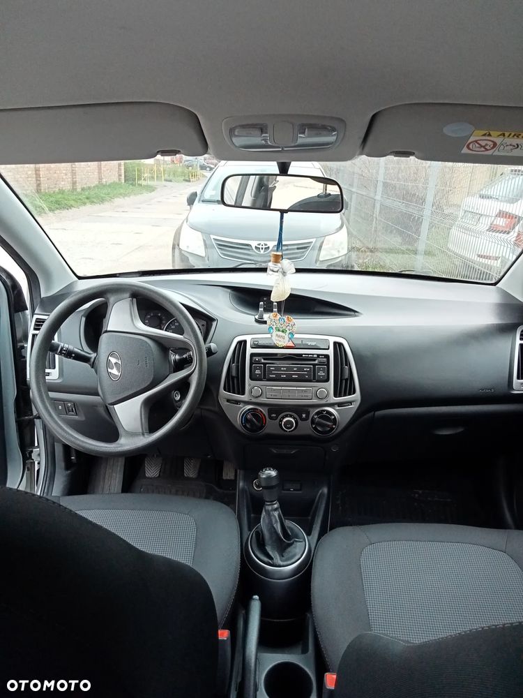 Hyundai i20 1.25 Classic - 4