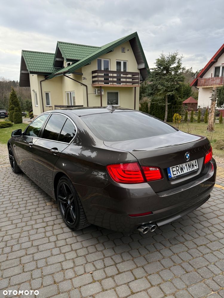 BMW Seria 5 520d - 5