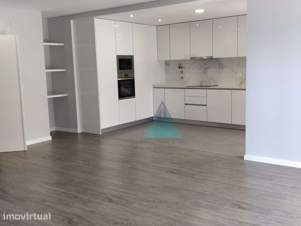 Apartamento T3 (duplex) novo em construção - Quinta da Fábrica - Va... - Grande imagem: 3/12