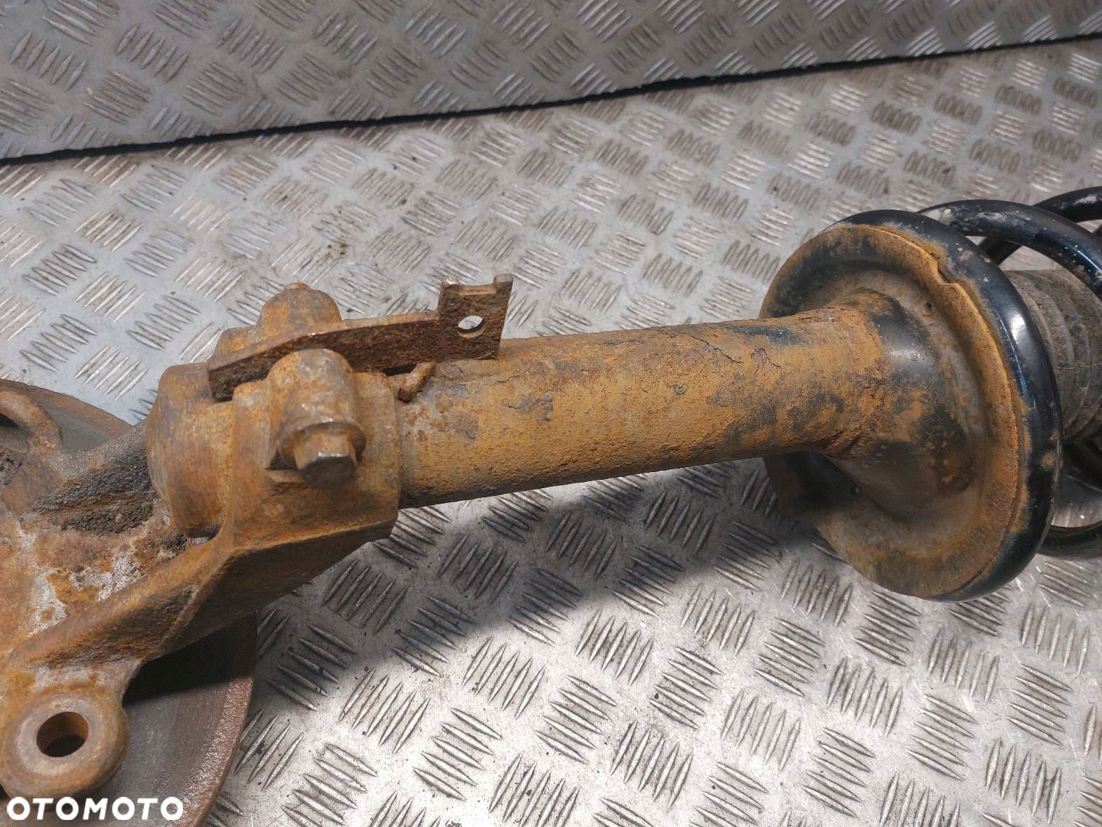 AMORTYZATOR SPRĘŻYNA ZWROTNICA LEWY PRZÓD  FORD TRANSIT V 2.0 DI - 7