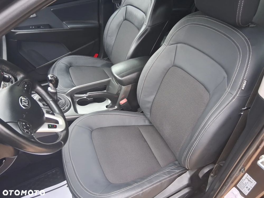 Kia Sportage - 14